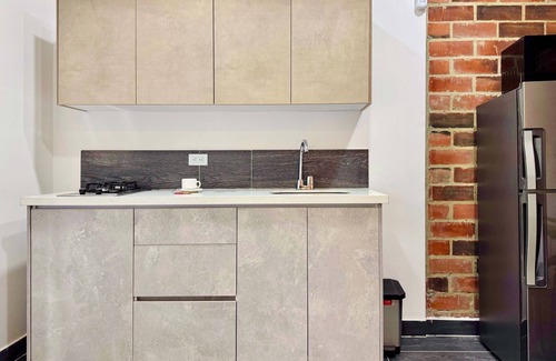 Cali Apartamento | w Marvelous Loft w Fantastic Balcony in Cali