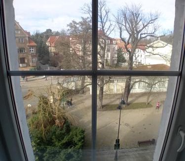 Szczawno-Zdroj Apartamento | W parku przy teatrze