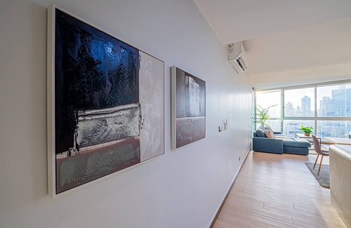 Tumba Vieja Apartamento | w Prestigious 2BR w Perfect Balcony View