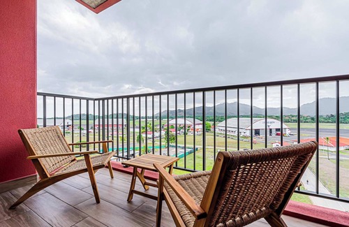 Panama City Apartamento | w* | Regal 1BR w/ Great Deco in Centriqo