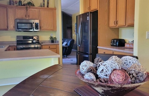 West Sedona Casa | W. Sedona 3 bd w/ HOT TUB! Walk to Trails!