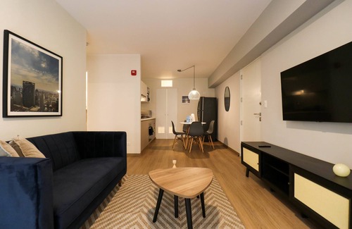 Santa Cruz Apartamento | w Sensational 2BR w Balcony in Miraflores