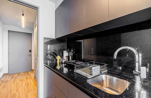 Panama City Apartamento | w* | Sophisticated 1BR w/ Great Deco in Centriqo