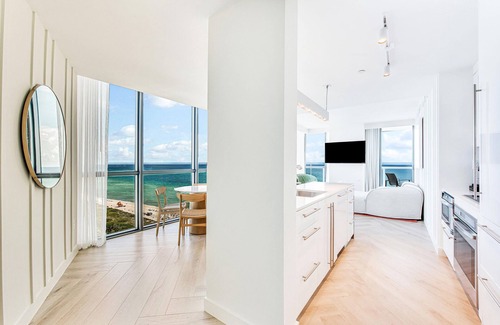 City Center Hotel | W South Beach