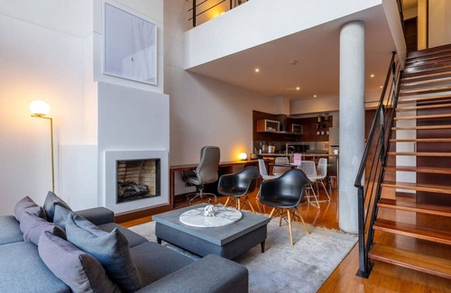 Chico Reservado Apartamento | W Splendid 1BR Duplex in Parque 93
