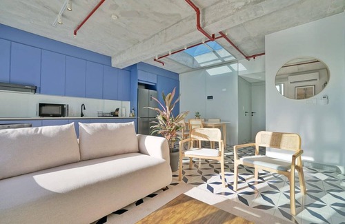 Casco Viejo Apartamento | w Splendid 2BR With Terrace in Plaza Herrera