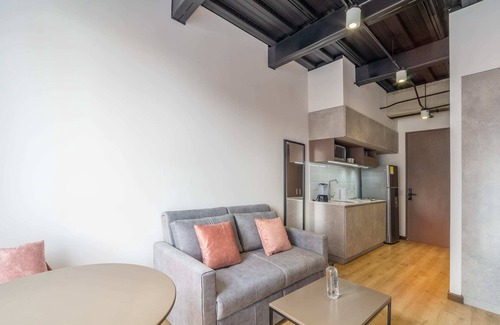 Antiguo Country Apartamento | w * | Splendid Loft in Parque Virrey