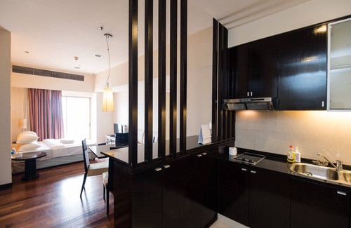 Bandar Sunway Hotel | W Studio Resort Suites at Pyramid Tower
