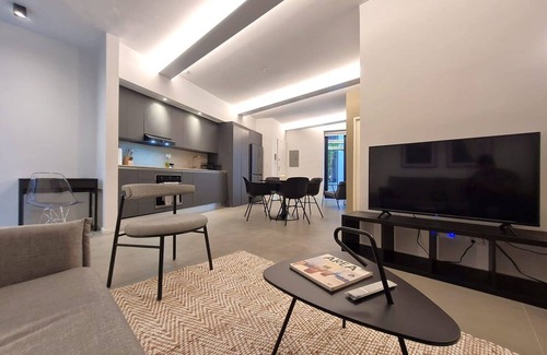 Panama City Apartamento | w Sunny 2BR With Rooftop Pool In Casco Antiguo
