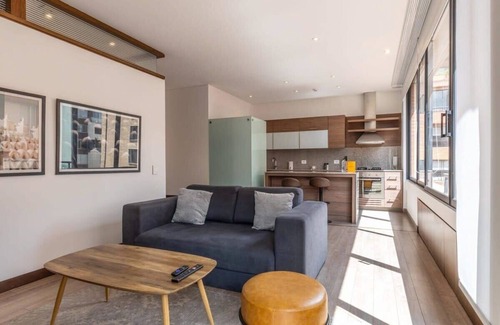 Antiguo Country Apartamento | w* | Sunny Loft in Parque Virrey