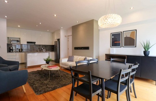 Barranco Apartamento | w Upscale 1BR on Barranco s Boardwalk