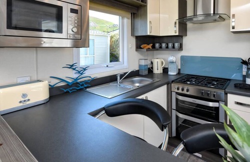 Nefyn Chalet De Esquí | Refugio chic costero contemporáneo en una excelente ubicación en el familiar Aberafon Holiday Park en