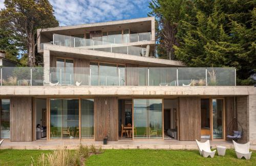 Playa Bonita Complejo | Wa One Lake Homes