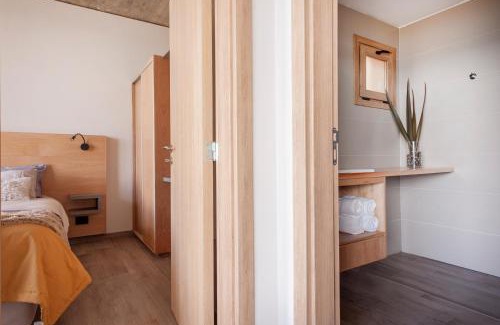 Playa Bonita Complejo | Wa One Lake Homes