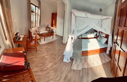 Arusha Hotel | Wademac Arusha Inn Hotel