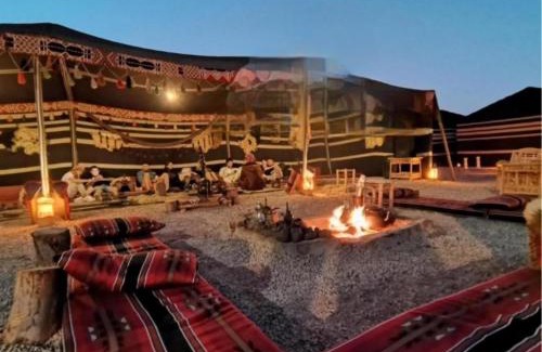 Wadi Rum Hotel | Wadi Rum Royal Deserves Camp