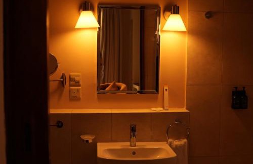 Western Province Casa | Wadi Sader