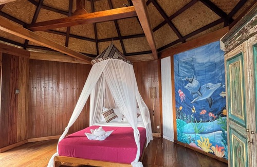 Labuan Bajo Hotel | Waecicu Eden Beach Hotel