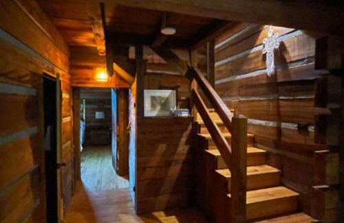 Canton Apartamento | Wagon Gap Trail: Lodge Lórien
