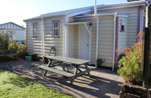 Waihi Cabaña | Shunters Cottage Waihi