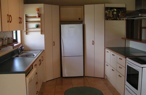 Okiato Casa | Waikare Cove acceso al mar de 4 dormitorios propiedad rural