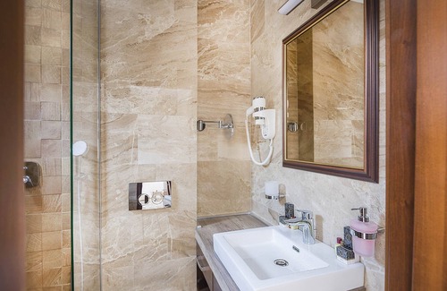 Tomicici Casa | Waikiki Apartments