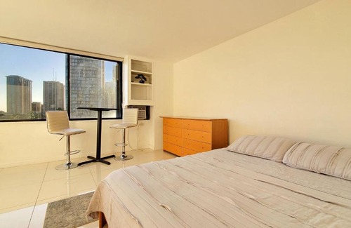 Waikiki Apartamento | Waikiki beach cozy studio no resort fee
