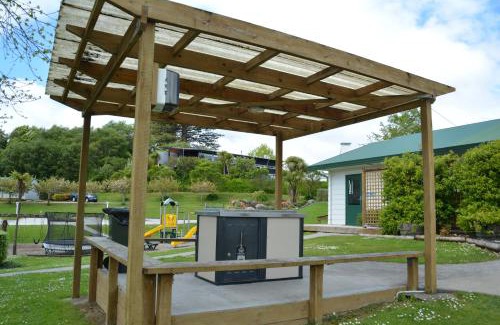 Waitomo Caves Complejo | Waitomo TOP 10 Holiday Park