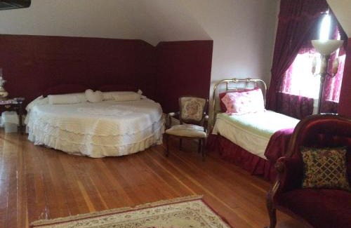 Moose Jaw Cama Y Desayuno | Wakamow Heights Bed and Breakfast