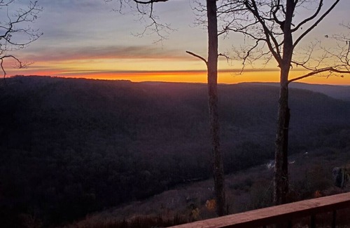 Shirley Cabina | Wake up in the Clouds, Out-Of-This-World Views