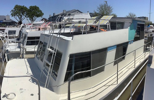 Port Clinton Alquiler De Eote | Wake up ON the lake aboard Afternoon Delight