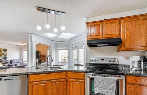 Fleetwood Casa | Wake up to stunning views in one of the top neighbourhood