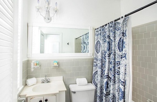 Historic District - North Casa | Wakefield Cottage by Lucky Savannah