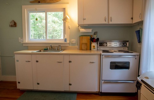 Pentwater Cabaña | Wakeman Cottage