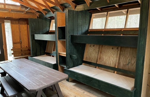 Petersburg Cabina | Wald - Rustic Lakeside Cabins half hour to Penn State