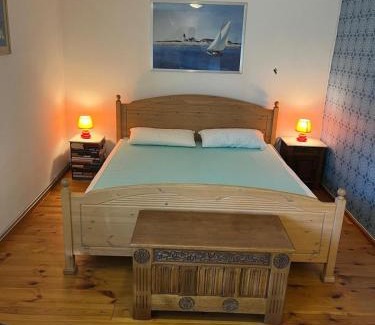 Bergisch Gladbach Apartamento | Wald & Wiesen Apartment im Bergischen Land - Urlaub, Köln, Messe & Geschäftsreise