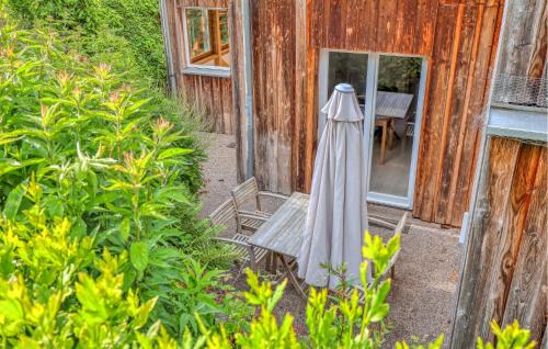 Gluecksburg Apartamento | Waldblick