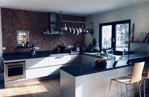 Hallenberg Villa | Waldhaus ***** - con bienestar en un entorno boscoso