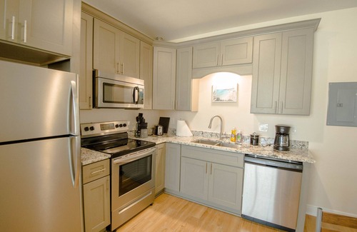 Biloxi Apartamento | 🔥WALK 2 BEACH❤️ | SLEEPS 4 W/ W+D