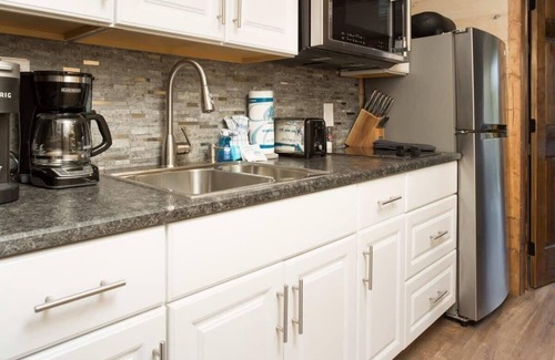 Gatlinburg Condominio | Walk 2 Downtown Gatlinburg/Awesome Mountain Views