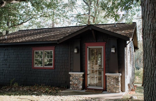 Crosslake Cabaña | Camina hacia atrás en el tiempo: Una cabaña del lago 1917
