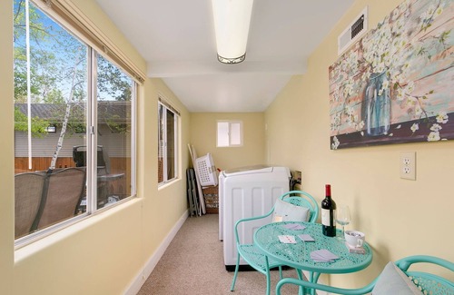 Old Town West Casa | Walk Everywhere - Art, Restaurants, Poudre River
