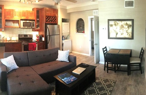St. Petersburg Casa | Walk Everywhere Heart of Downtown St Pete