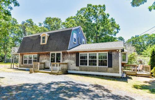 North Eastham Casa | Walk Half Mile to Amazing Bayside Beach