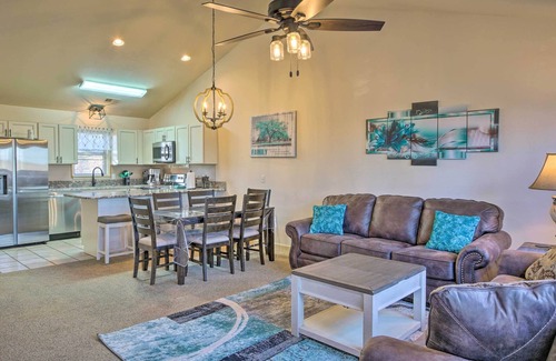 Branson West Condominio | Walk-In Branson West Condo w/ Balcony, Pool Access