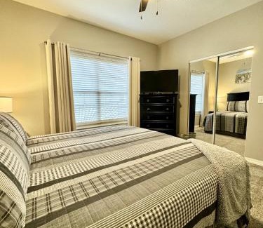 Hollister Apartamento | Walk-in level Condo B-6 Near Lake