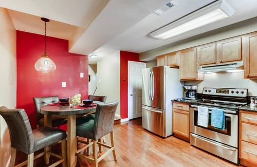 Downtown Baltimore Casa | Walk Score 93 + Comfy beds + Youtube TV
