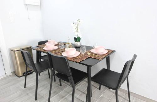 Central Sarasota Casa | Walk To Arts District, Parks, Jet Skis & Eats