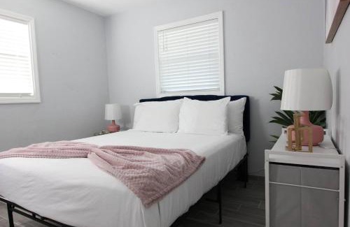 Central Sarasota Casa | Walk To Arts District, Parks, Jet Skis & Eats