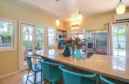 Historic Lahaina Front Street Casa | Walk to Baby Beach: Home w/ Private Pool!